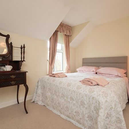 Ashwood House Bed and Breakfast Corrandulla Exteriör bild